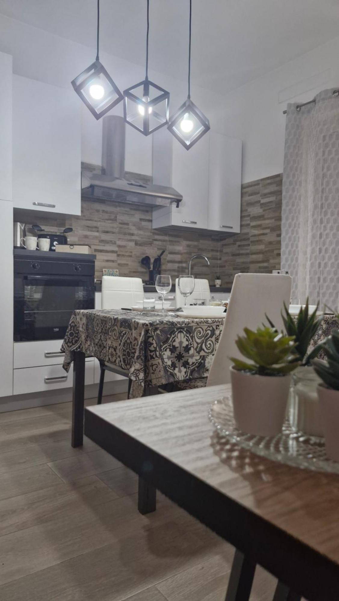 Casa Vacanze Sul Corso Giarre Esterno foto